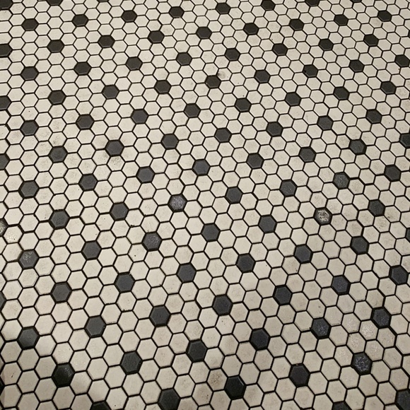 Pattern - Picture 1 of 1